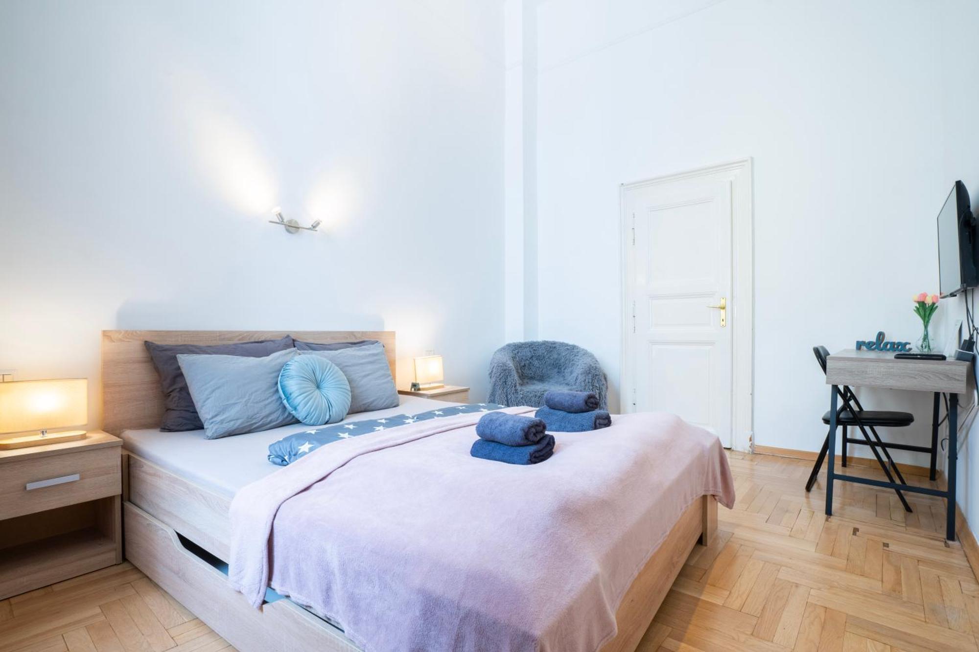 Cedar Inn Budapest - Palace District 外观 照片