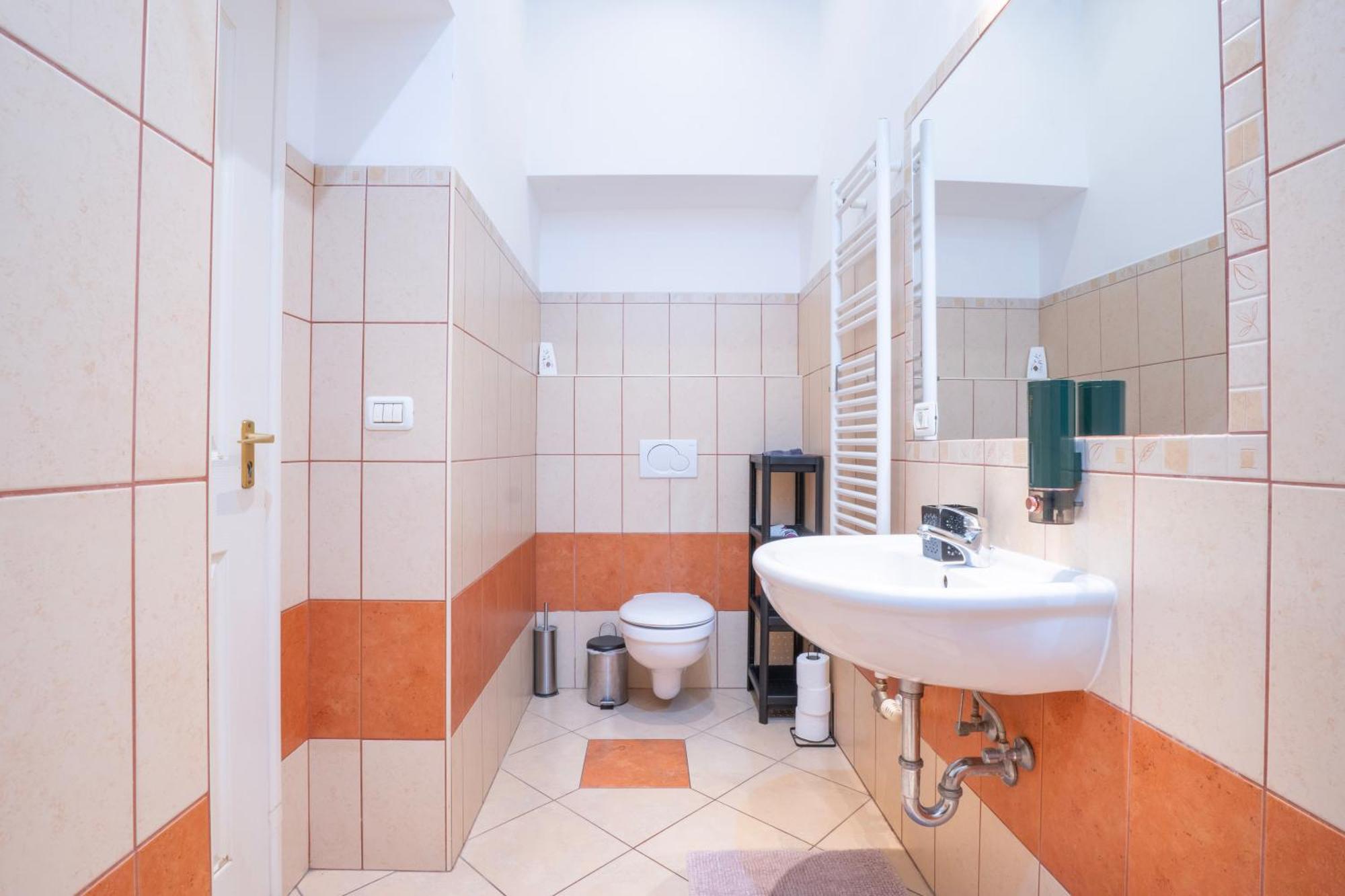 Cedar Inn Budapest - Palace District 外观 照片
