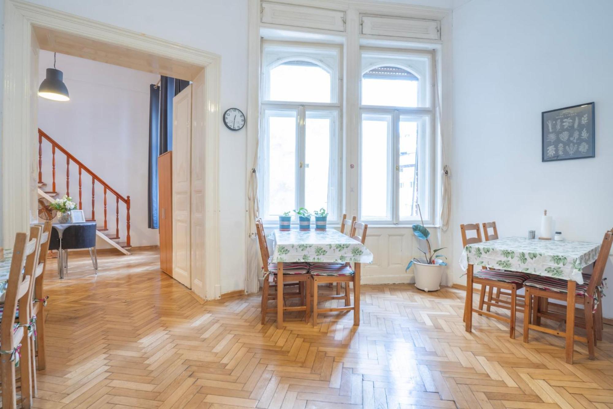 Cedar Inn Budapest - Palace District 外观 照片